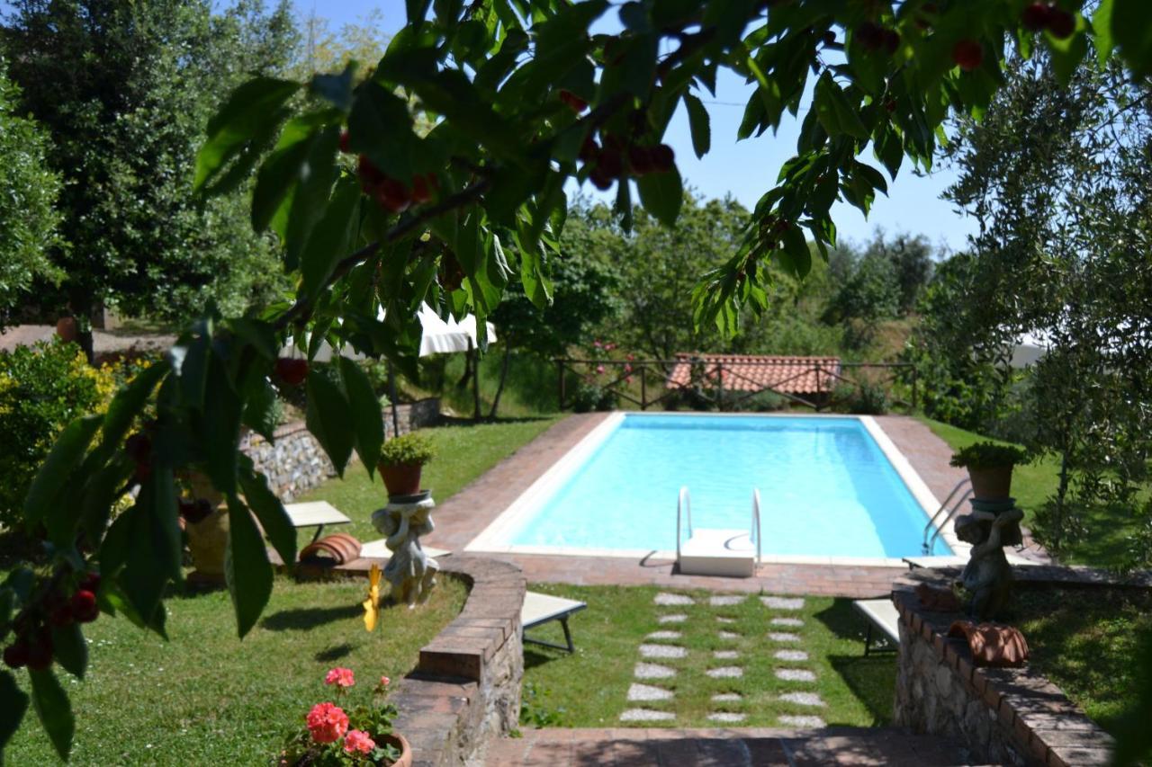 Agriturismo Lo Strettoio 카스텔누오보베라덴가 외부 사진