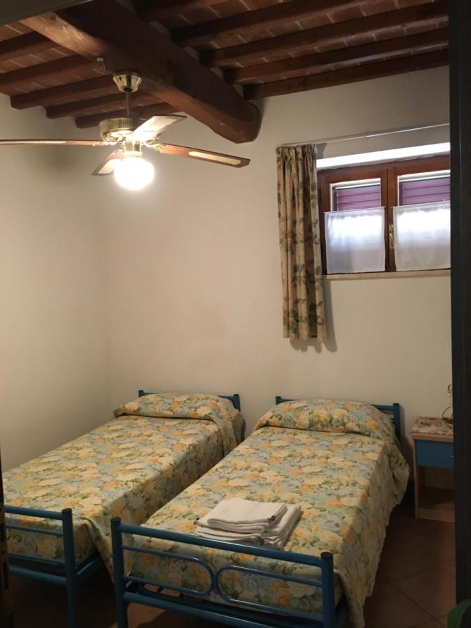 Agriturismo Lo Strettoio 카스텔누오보베라덴가 외부 사진