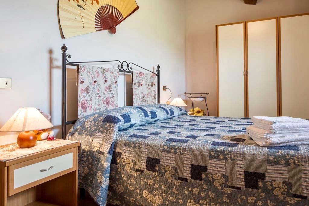 Agriturismo Lo Strettoio 카스텔누오보베라덴가 외부 사진